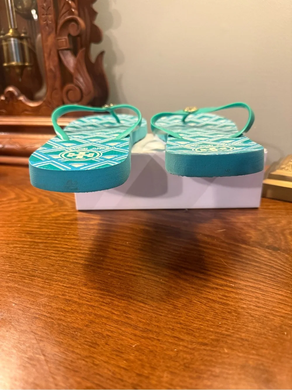 Tory Burch Teal Blue White Patterned Logo Flip Flop Thong Sandals Size 11